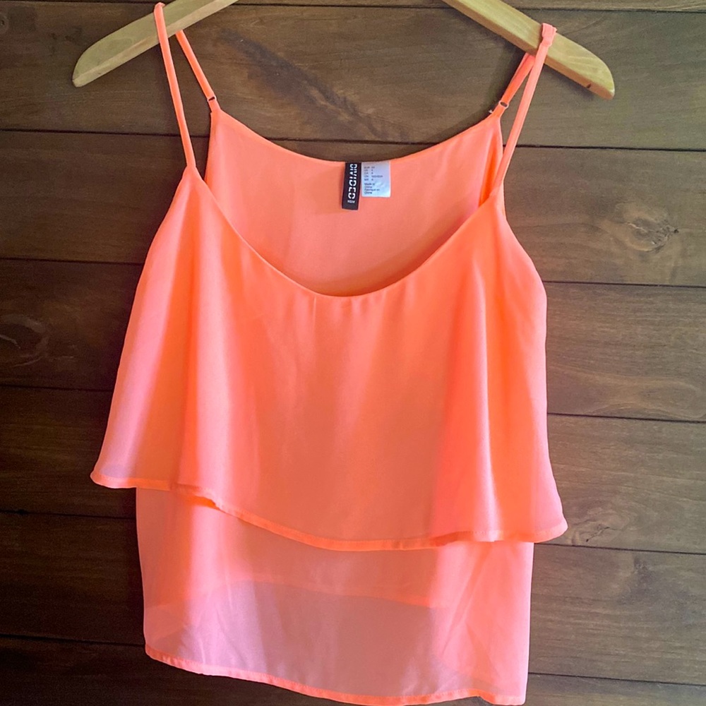Divided women size 4 top
